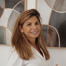 Acercar imagen: Ana Groizard Perez, Médico estético Almuñecar