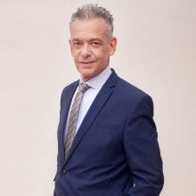 Acercar imagen: Roberto Folcini, Médico general Arroyo de la Miel