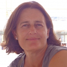 Acercar imagen: Ignacia Vázquez Vicent, Dentista Valencia