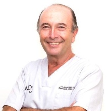 Acercar imagen: Jose Maria Hernandez Guisado, Cirujano oral y maxilofacial Sevilla