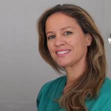 Adoración Ruíz Ramírez, Dentista Sevilla