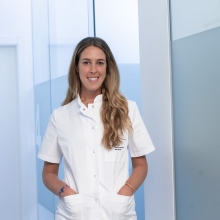 Acercar imagen: Ana García-Nieto Serratosa, Dentista Esplugues de Llobregat