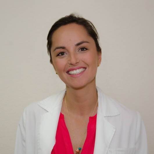 Dra. Laura LópezTáppero Irazabal opiniones Médico