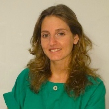 Acercar imagen: Beatriz Albarracin Arjona, Cirujano oral y maxilofacial Sevilla