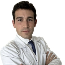 Acercar imagen: Guillermo Moreno Casas, Dermatólogo Mérida