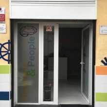 Neurons and People Centro Sanitario de Neuropsicología Infanto-juvenil y Psicología General