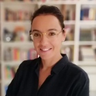 Dra. Laura Mata Iturralde