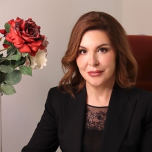 Acercar imagen: María de Luján Caballero Ferrer, Médico estético Madrid