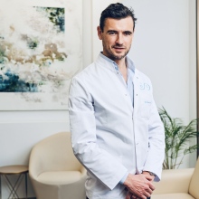 Acercar imagen: Joaquim Muñoz i Vidal, Cirujano plástico Barcelona