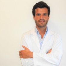 Acercar imagen: Jesus Olivas-Menayo, Cirujano plástico Madrid