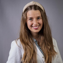 Acercar imagen: Debora Gómez Palomares, Ginecólogo Alzira