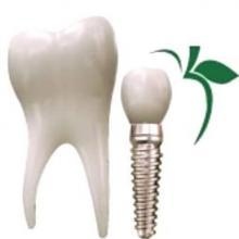 Acercar imagen: Lidia Pineda Gómez, Dentista Santander