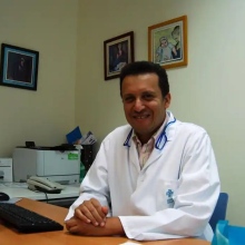 Acercar imagen: Hicham Guermoudi, Médico general Sevilla