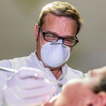 Acercar imagen: Sebastián Fàbregues, Dentista Palma de Mallorca