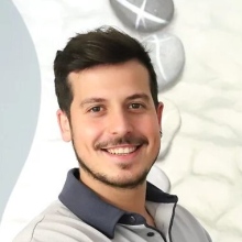 Acercar imagen: Raúl Valero Llamas, Fisioterapeuta Barcelona