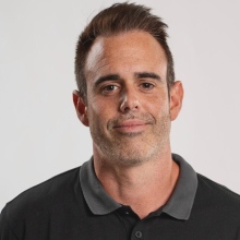 Acercar imagen: Adrián Martínez López, Médico general Dos Hermanas