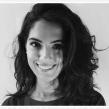 Acercar imagen: Lara Salguero Lucas, Terapeuta complementario Barcelona