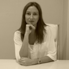  Mónica Lapeña Serrano