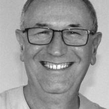 Acercar imagen: Manuel Martin Coca, Dentista Los Arenales del Sol