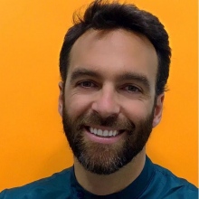 Acercar imagen: Alvaro Moreno Mena, Dentista Madrid