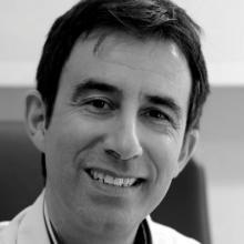 Acercar imagen: Luis Pérez Carro, Traumatólogo Santa Cruz de Bezana