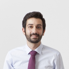 Acercar imagen: Haris Pipis, Dentista Madrid