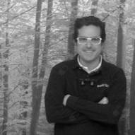 Acercar imagen: Alejandro Otero, Dentista Granada