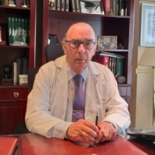 Acercar imagen: Manuel Benitez Bone, Psiquiatra Sevilla