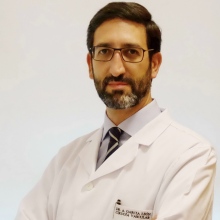 Acercar imagen: Andrés García León, Angiólogo y cirujano vascular Sevilla