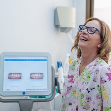 Acercar imagen: Enriqueta Perez Ripolles, Dentista Cornellà de Llobregat