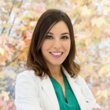 Acercar imagen: Cristina García Millán, Dermatólogo Madrid