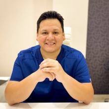 Acercar imagen: Dr. Julio Robles Tejada, Médico general Barcelona