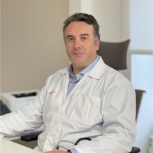 Acercar imagen: Paulino Fervienza Cortina, Anestesista Gijón