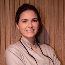 Acercar imagen: Andrea Aguilar Pérez, Dentista Barcelona