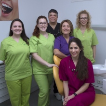 Custom Dental - Barcelona Londres