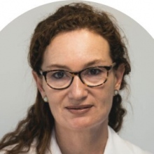 Acercar imagen: Renata Casadejust Weisel, Médico general Barcelona