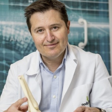 Acercar imagen: Víctor Alfaro Santafé, Podólogo Madrid