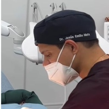 Acercar imagen: Jesús Emilio Mata Campos, Dentista Telde