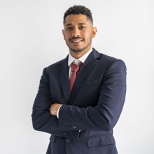 Acercar imagen: Isaac Rivero Domínguez, Dentista Madrid