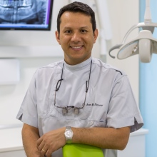Acercar imagen: Juan Herrera Camacho, Dentista Sant Quirze del Vallès