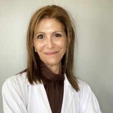 Acercar imagen: Elena Agüero de Dios, Cirujano oral y maxilofacial Castalla