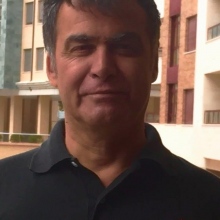 Acercar imagen: Enrique Echeverri Manlla, Médico general Oviedo