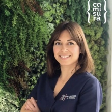 Acercar imagen: Esther González Fuentes, Dentista Elda