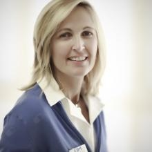 Acercar imagen: Paz Mapelli Espejo, Dentista Málaga