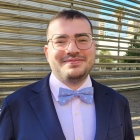 Dr. Moisés Menayo Martinez