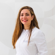 Acercar imagen: Yerika Martin Quero, Médico estético Cádiz