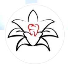 Acercar imagen: Alfredo Delgado Gómez, Dentista Maniños