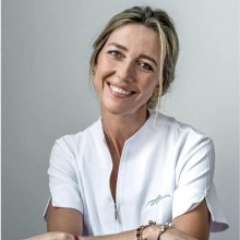 Acercar imagen: María Silvina Pérez Cano, Terapeuta complementario San Cristóbal de la Laguna