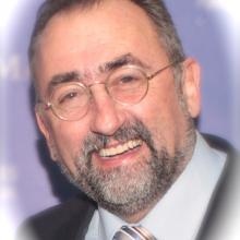 Acercar imagen: Javier Garcia Fernandez, Cirujano oral y maxilofacial Madrid