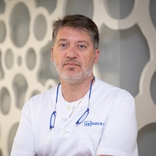 Acercar imagen: Juan C. Casado Morente, Otorrino Marbella